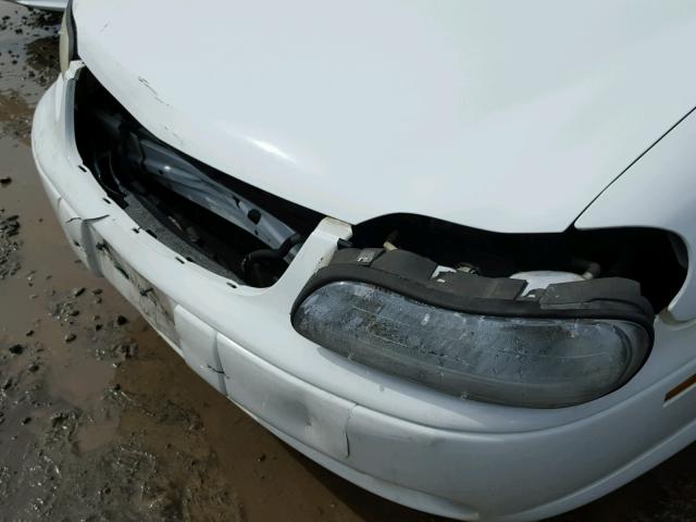 1G1ND52J62M584647 - 2002 CHEVROLET MALIBU WHITE photo 9