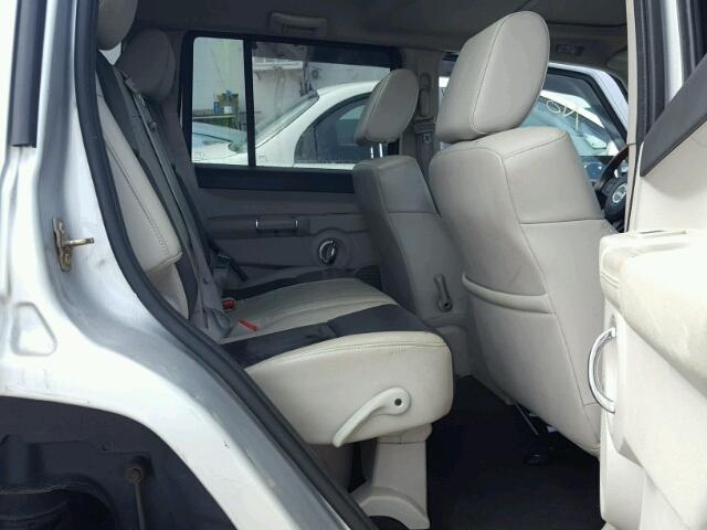 1J8HG68287C604467 - 2007 JEEP COMMANDER SILVER photo 6