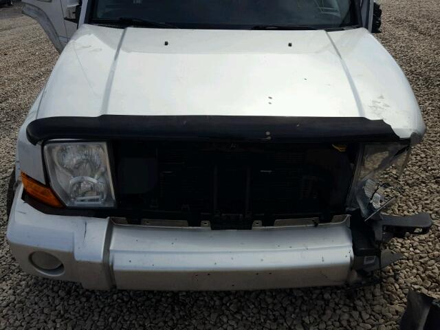 1J8HG68287C604467 - 2007 JEEP COMMANDER SILVER photo 7