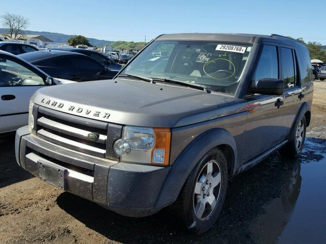 SALAE24465A339466 - 2005 LAND ROVER LR3 SE GRAY photo 2