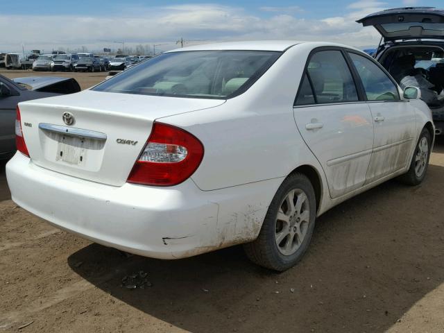 JTDBE30K740276694 - 2004 TOYOTA CAMRY LE WHITE photo 4