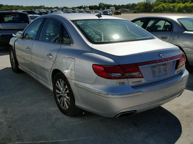 KMHFC4DF0BA554672 - 2011 HYUNDAI AZERA GLS SILVER photo 3