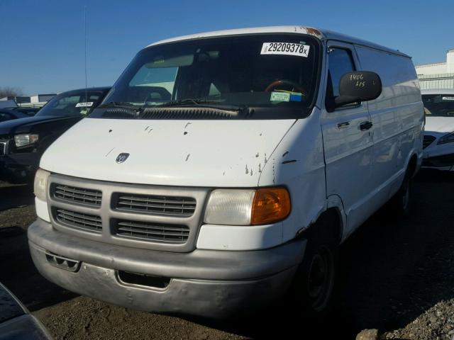 2B7HB11X3YK133067 - 2000 DODGE RAM VAN B1 WHITE photo 2