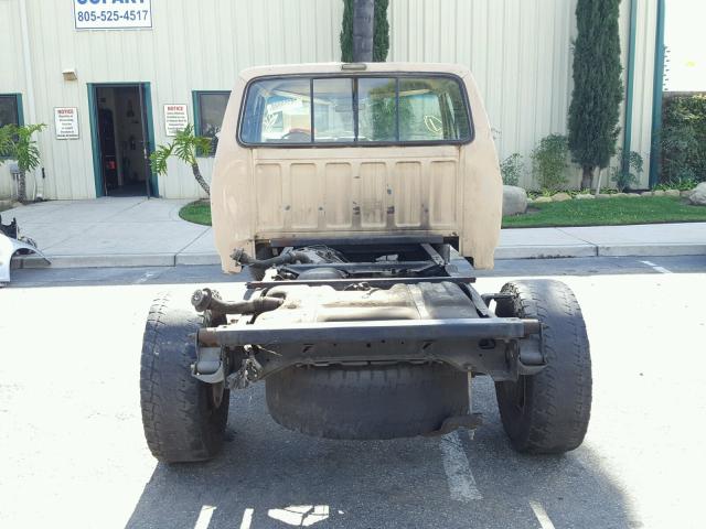 1FTHX2613GKB16852 - 1986 FORD F250 TAN photo 9