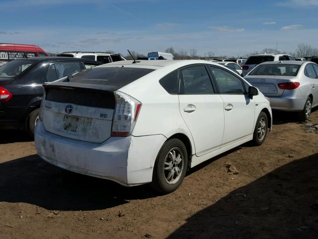 JTDKN3DU6A5066050 - 2010 TOYOTA PRIUS WHITE photo 4