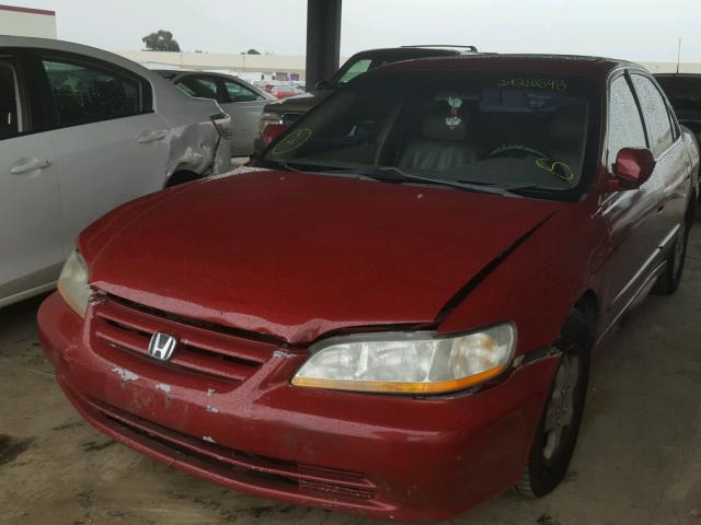 1HGCG16501A042067 - 2001 HONDA ACCORD EX RED photo 2