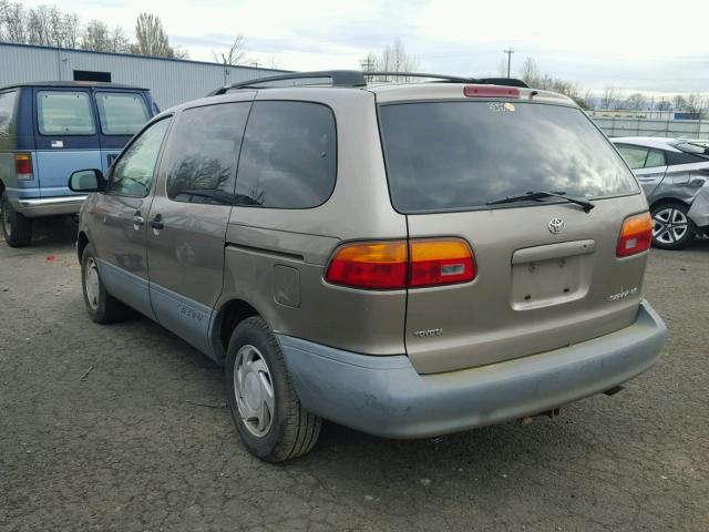 4T3ZF13C8WU027209 - 1998 TOYOTA SIENNA LE TAN photo 3