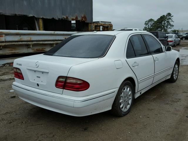 WDBJF65J11B199040 - 2001 MERCEDES-BENZ E 320 WHITE photo 4