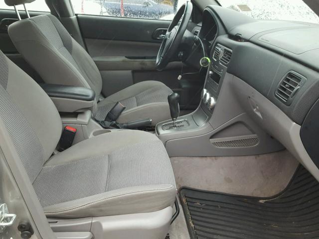 JF1SG656X6H710897 - 2006 SUBARU FORESTER 2 SILVER photo 5