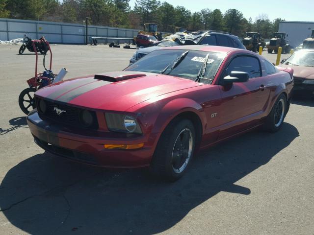 1ZVHT82H175271753 - 2007 FORD MUSTANG GT RED photo 2