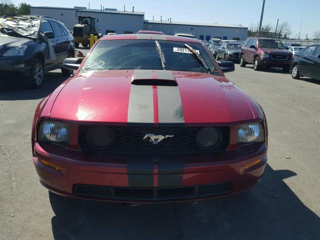 1ZVHT82H175271753 - 2007 FORD MUSTANG GT RED photo 9