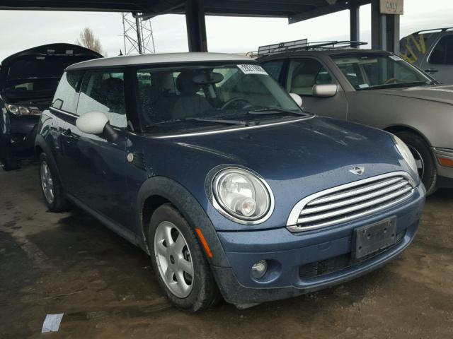 WMWMF335X9TW77865 - 2009 MINI COOPER BLUE photo 1