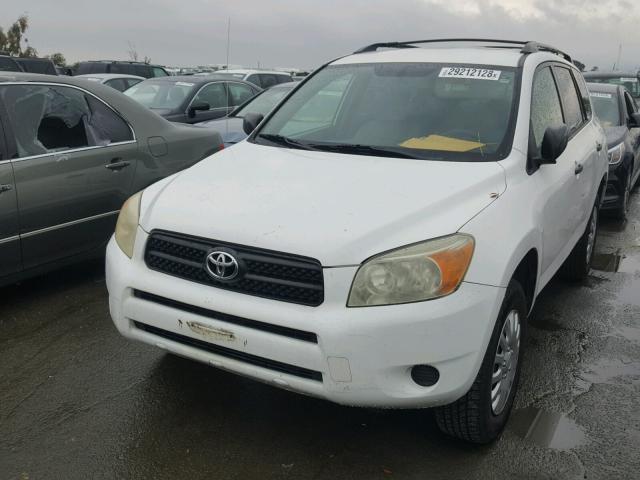 JTMZD33V966005126 - 2006 TOYOTA RAV4 WHITE photo 2