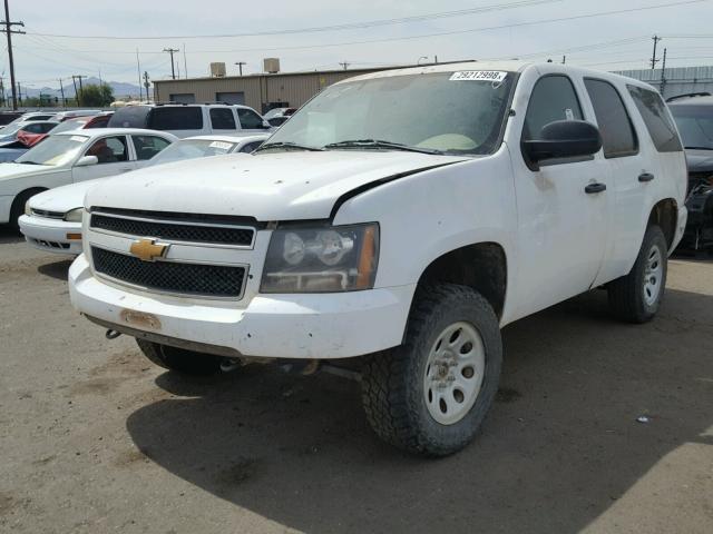 1GNSK2E02CR168902 - 2012 CHEVROLET TAHOE SPEC WHITE photo 2