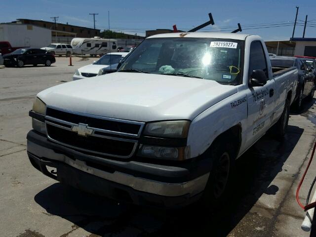 3GCEC14V56G262058 - 2006 CHEVROLET SILVERADO WHITE photo 2