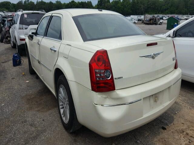 2C3CA5CV0AH221114 - 2010 CHRYSLER 300 TOURIN WHITE photo 3