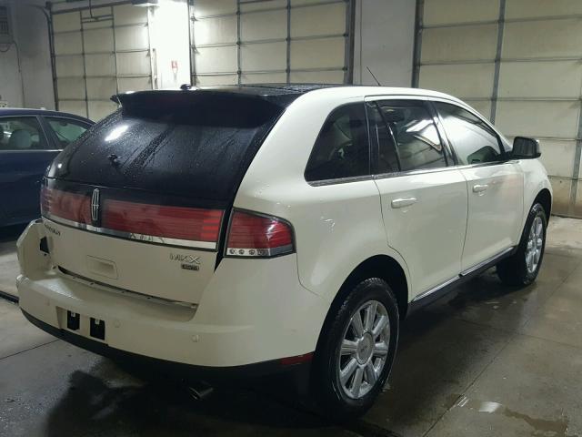 2LMDU88C87BJ39739 - 2007 LINCOLN MKX CREAM photo 4