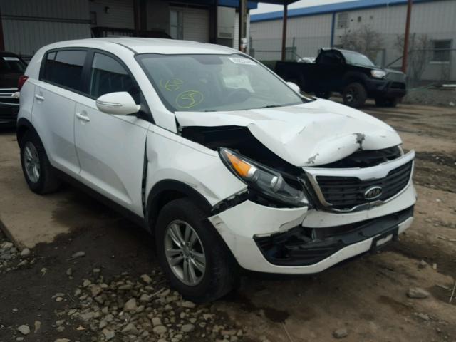 KNDPB3A22B7063167 - 2011 KIA SPORTAGE L WHITE photo 1