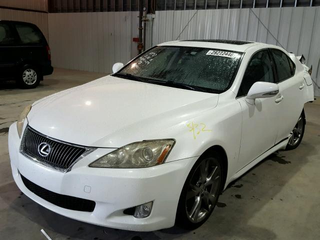 JTHBK262695097887 - 2009 LEXUS IS 250 WHITE photo 2