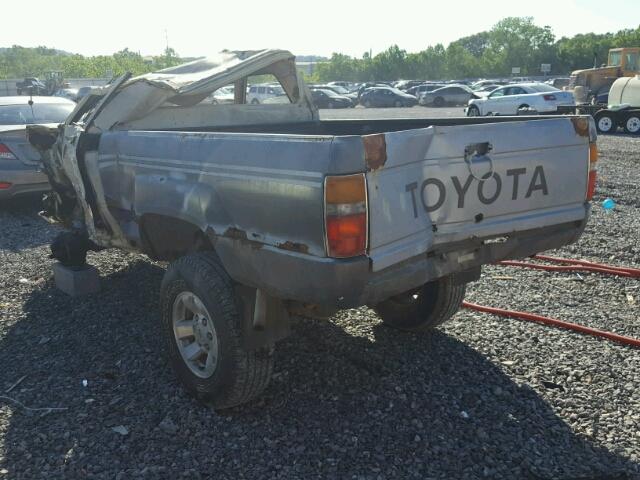 JT4RN38D5D0081004 - 1983 TOYOTA PICKUP RN3 CREAM photo 3