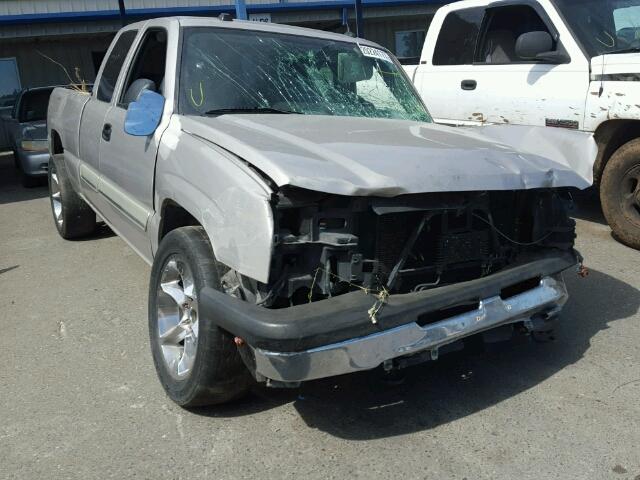 2GCEC19TX41400576 - 2004 CHEVROLET SILVERADO SILVER photo 1