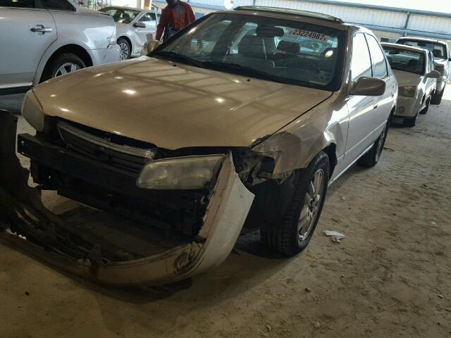 JT2BF22K110333979 - 2001 TOYOTA CAMRY CE/L TAN photo 1