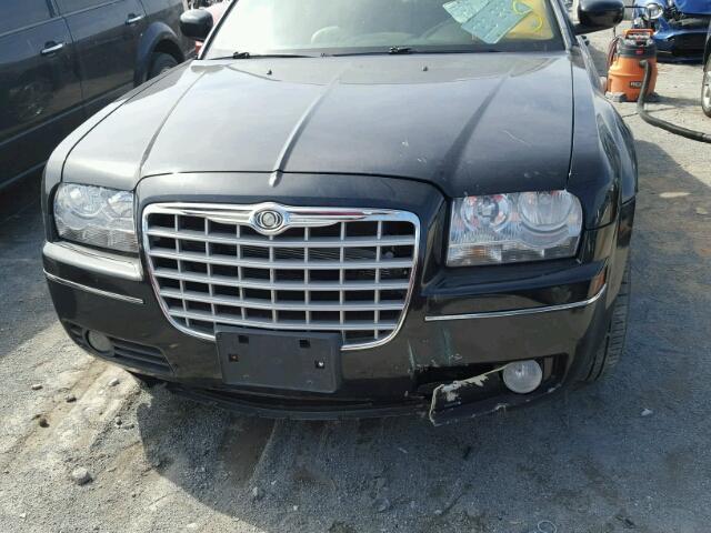 2C3KK53G17H651821 - 2007 CHRYSLER 300 TOURIN BLACK photo 9