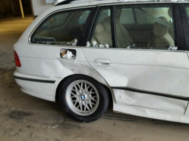 WBADP6337XBV60597 - 1999 BMW 528 IT AUT WHITE photo 9