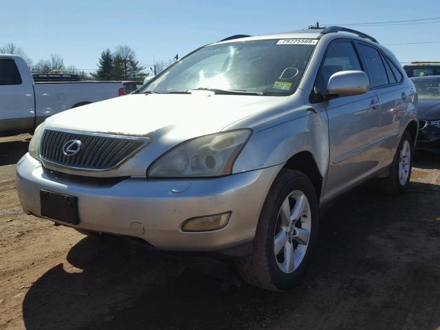 JTJHA31U940038770 - 2004 LEXUS RX 330 SILVER photo 2