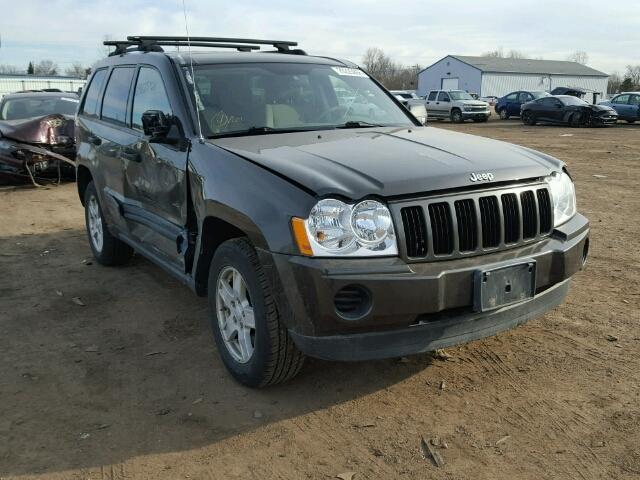 1J4GR48K05C535704 - 2005 JEEP GRAND CHER GRAY photo 1