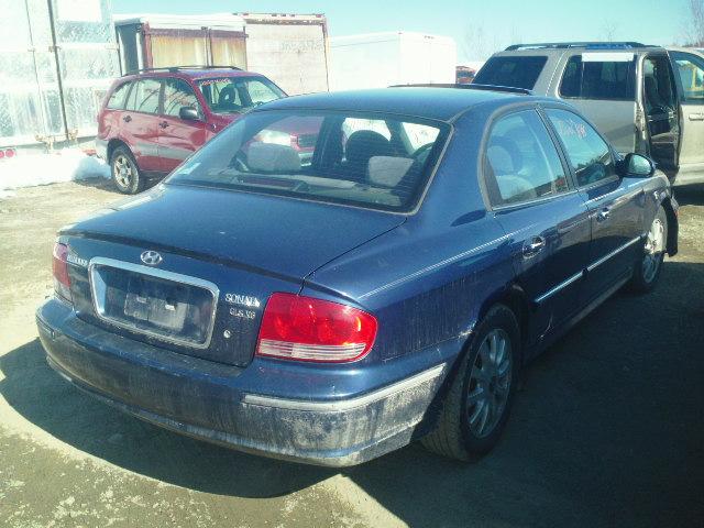 KMHWF35H83A853779 - 2003 HYUNDAI SONATA GLS BLUE photo 4