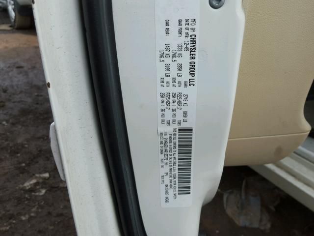 2V4RW3D14AR195379 - 2010 VOLKSWAGEN ROUTAN SE WHITE photo 10