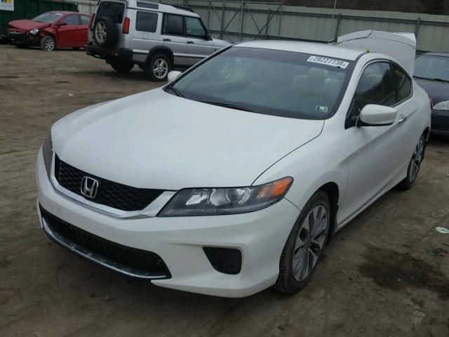 1HGCT1B33DA020021 - 2013 HONDA ACCORD LX- WHITE photo 2