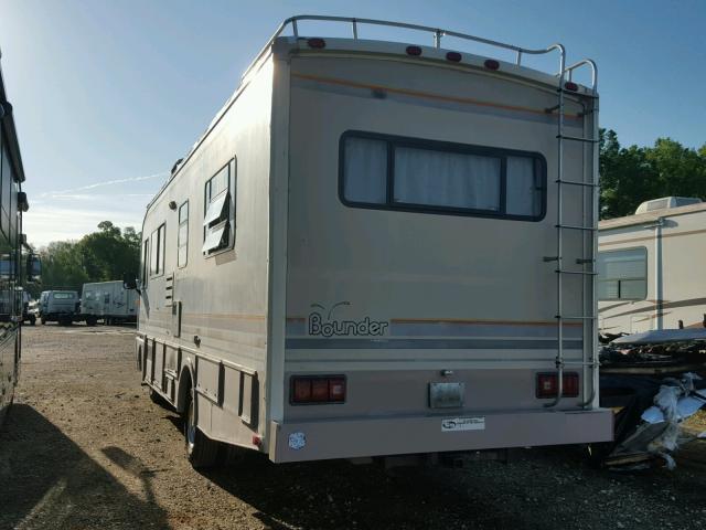 3FCMF53G9NJA00980 - 1992 FORD F530 SUPER BEIGE photo 3