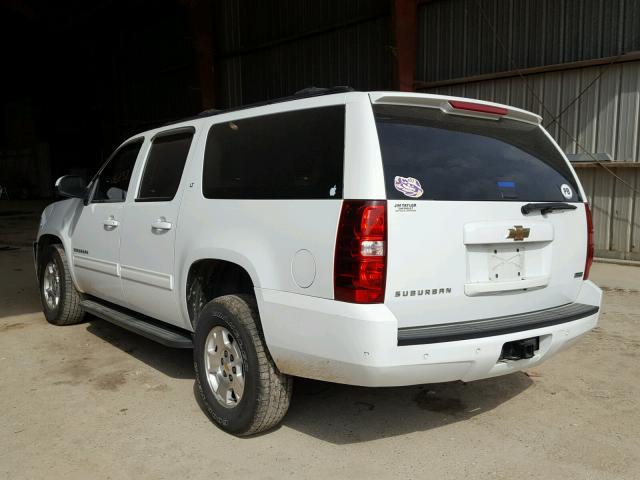 1GNSCJE09BR112980 - 2011 CHEVROLET SUBURBAN C WHITE photo 3