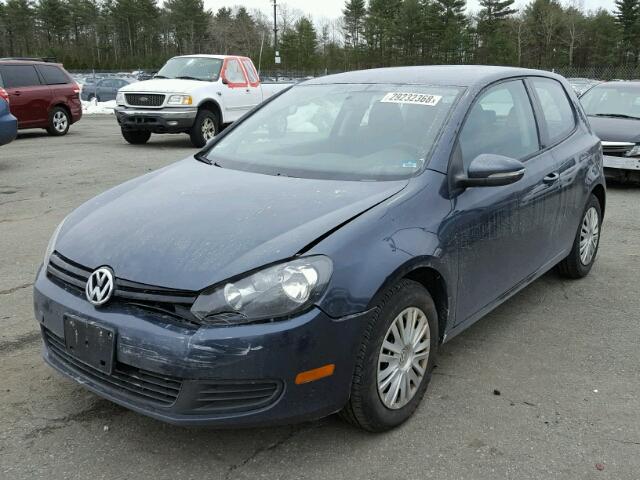 WVWAB7AJ3BW256048 - 2011 VOLKSWAGEN GOLF 灰色 照片 2