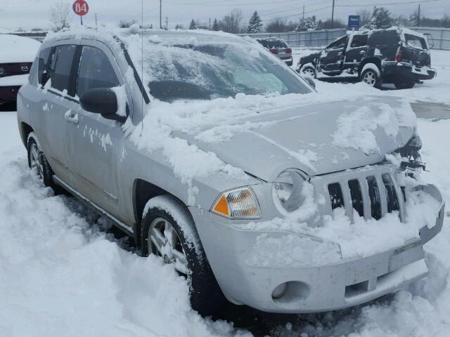 1J4NF4FB5AD505539 - 2010 JEEP COMPASS SP SILVER photo 1