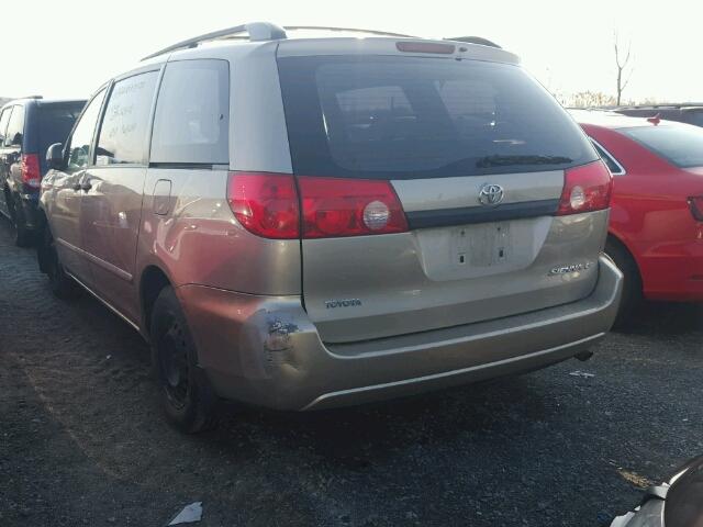 5TDZK29C07S085634 - 2007 TOYOTA SIENNA CE BEIGE photo 3