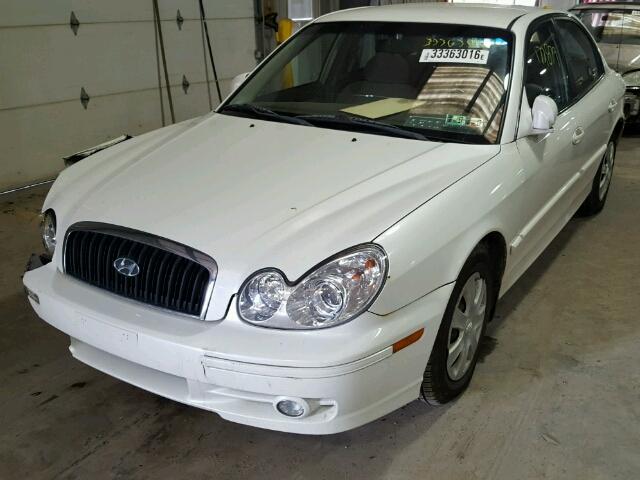 KMHWF25S14A971860 - 2004 HYUNDAI SONATA GL WHITE photo 2