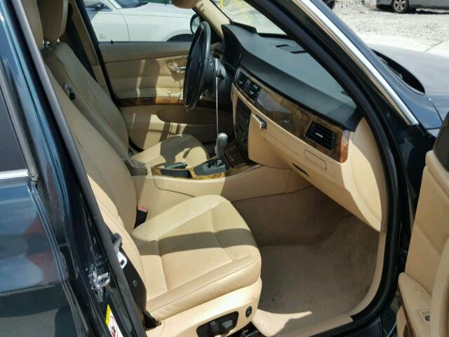 WBAVB33586KS32882 - 2006 BMW 330 GREEN photo 5