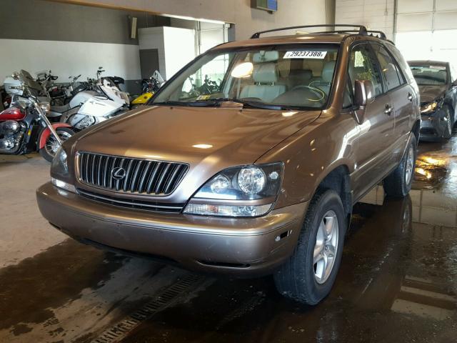 JT6HF10U1X0050529 - 1999 LEXUS RX 300 BROWN photo 2