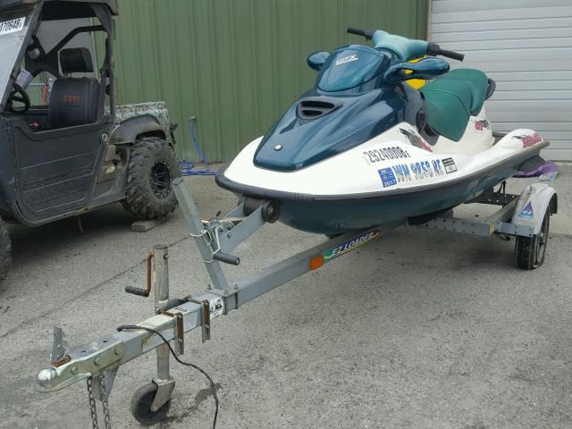 ZZNH7267D696 - 1997 BOMBARDIER JETSKI TWO TONE photo 2