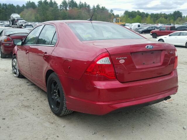 3FAHP0HA3AR356655 - 2010 FORD FUSION SE RED photo 3