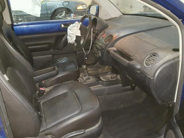 3VWPW31C78M526090 - 2008 VOLKSWAGEN NEW BEETLE 蓝色 照片 5