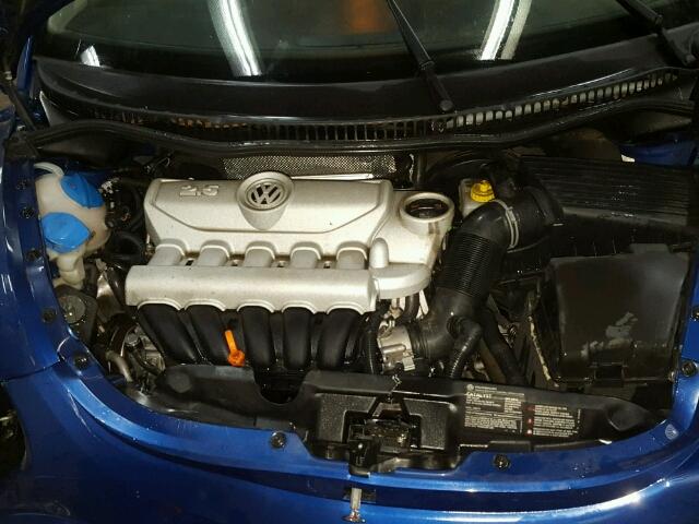 3VWPW31C78M526090 - 2008 VOLKSWAGEN NEW BEETLE 蓝色 照片 7