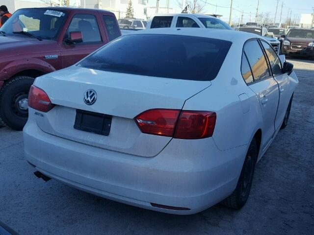 3VW2K7AJ1DM306871 - 2013 VOLKSWAGEN JETTA BASE 白色 照片 4