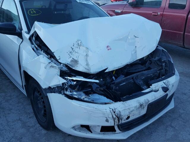 3VW2K7AJ1DM306871 - 2013 VOLKSWAGEN JETTA BASE 白色 照片 9