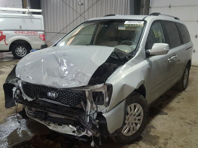 KNDMG4C78E6578347 - 2014 KIA SEDONA LX WHITE photo 2