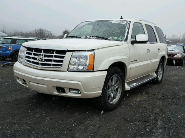 1GYEK63N96R154070 - 2006 CADILLAC ESCALADE L BEIGE photo 2