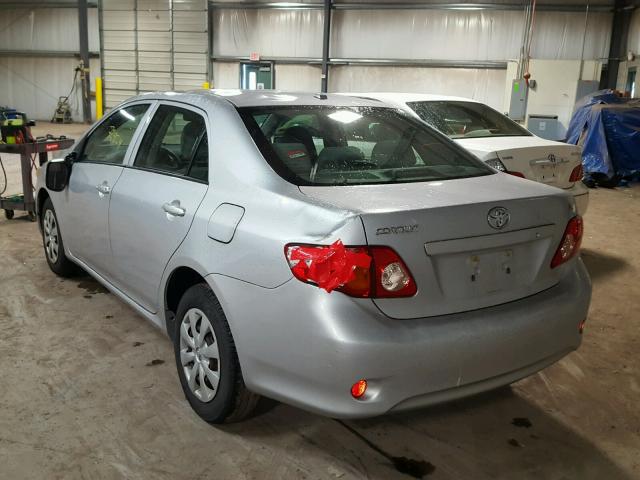 JTDBL40E999048009 - 2009 TOYOTA COROLLA BA SILVER photo 3